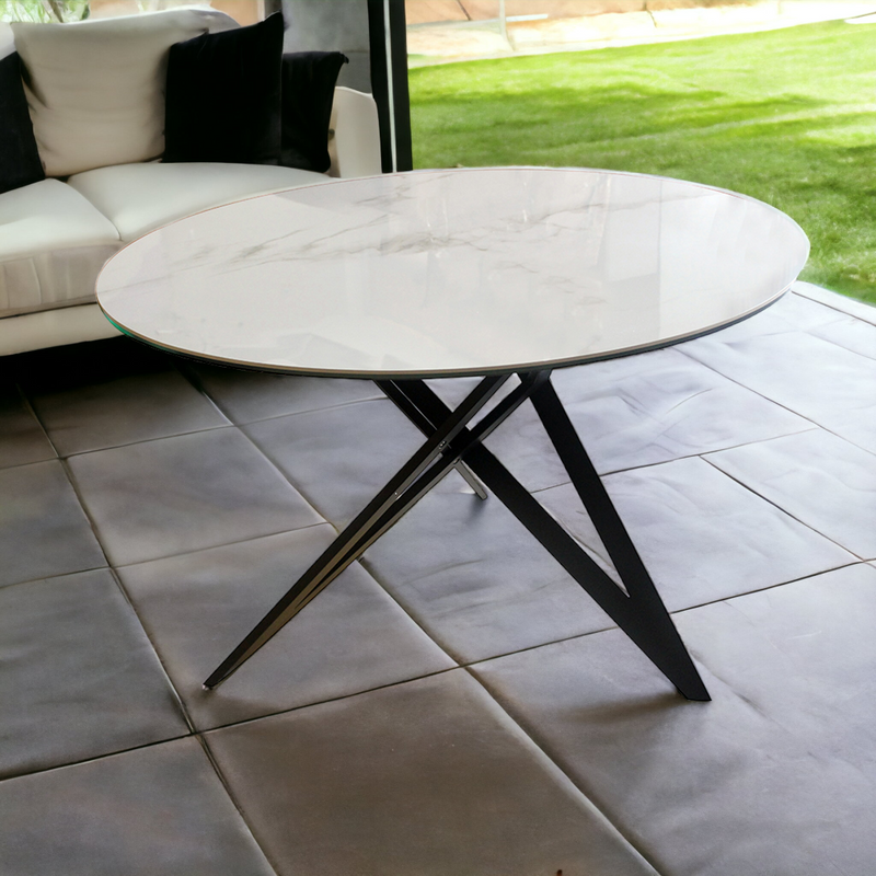 ISOBAIL Dining Table (4S)